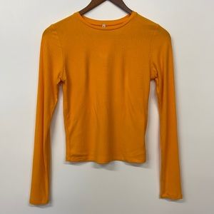 Emma & Sam Long Sleeve cropped fitted ribbed top